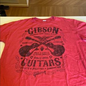Men’s Gibson Guitar T-Shirt